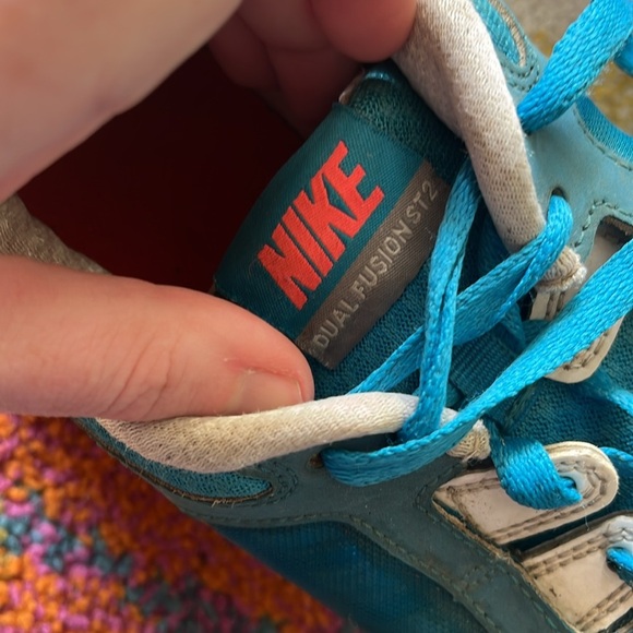 WOMENS 11.5 DUALFUSION ST2 nike RUNNING SHOES - Picture 4 of 9